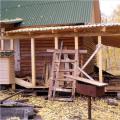 Kako izgraditi terasu na selu vlastitim rukama - faze i nijanse drvene konstrukcije